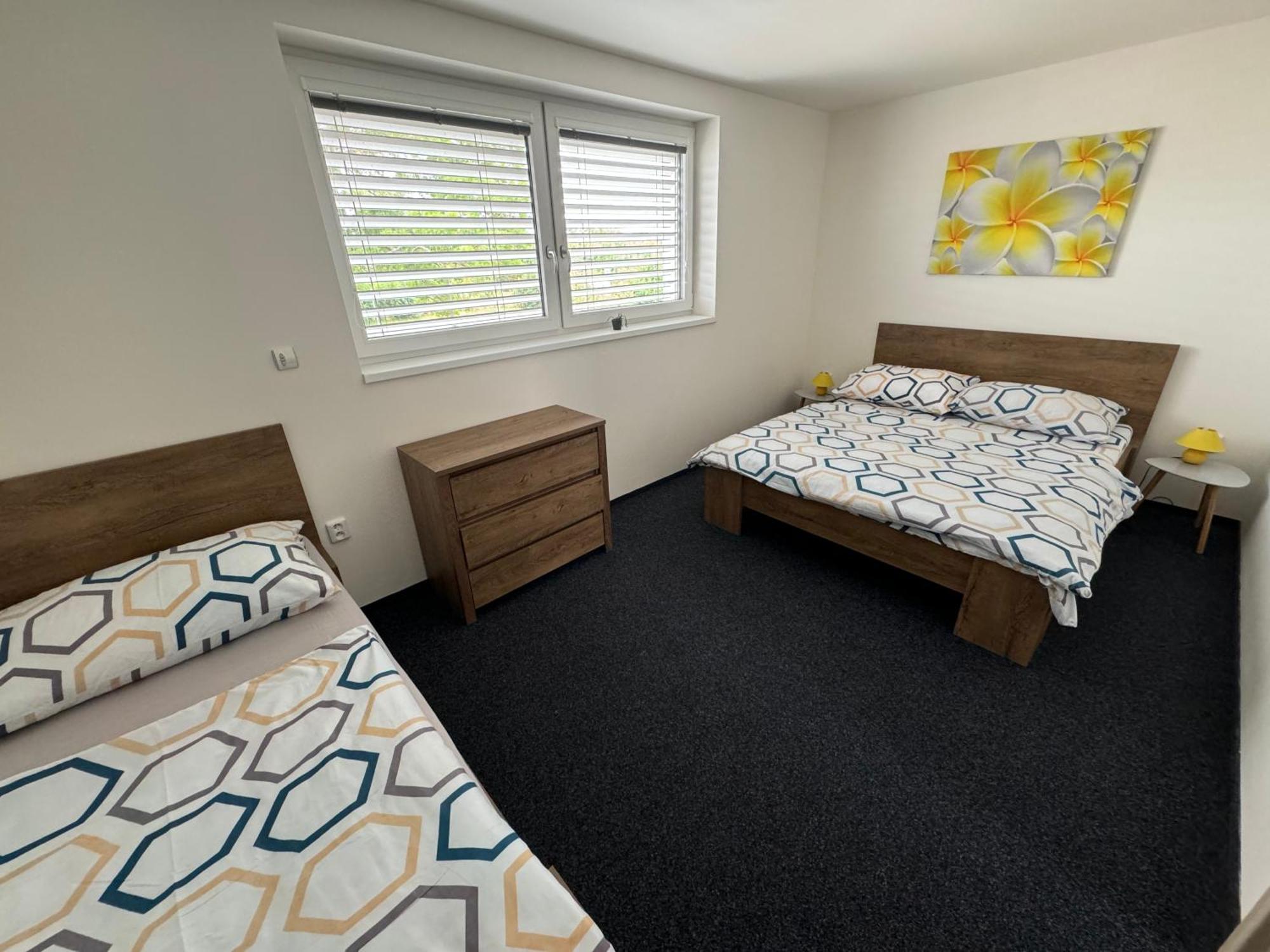 Apartmany Miromar Podivin Extérieur photo